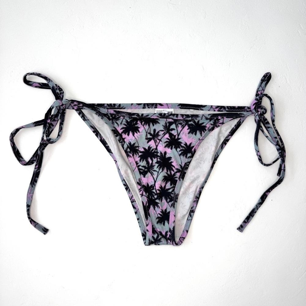 UNIQLO BIKINI BOTTOM SIZE S